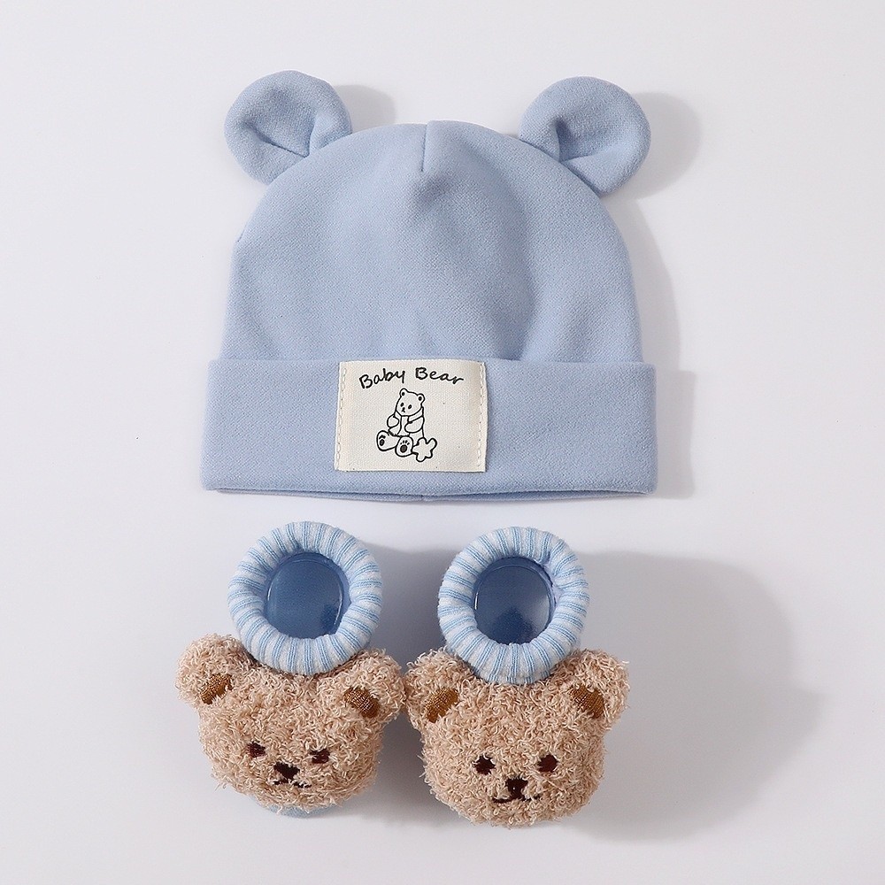 Infant Beanie Hat With Ears - طقم قبعة وجوارب قطنية لطيفة للأطفال