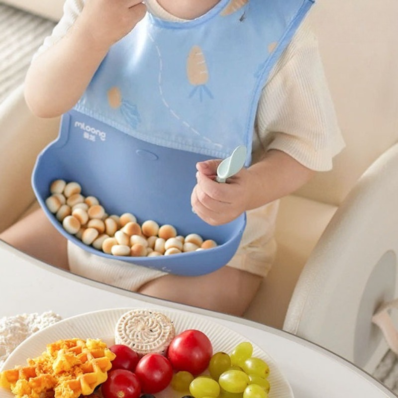 الأطفال مريلة مقاومة للماء الط - مراجعة Waterproof Baby Bibs Silicone وسعره
