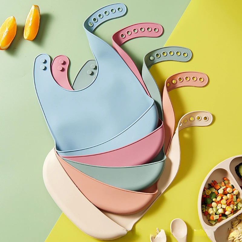 1-5 قطع من مرايل الأطفال المصن - مراجعة Waterproof Baby Bibs Silicone وسعره